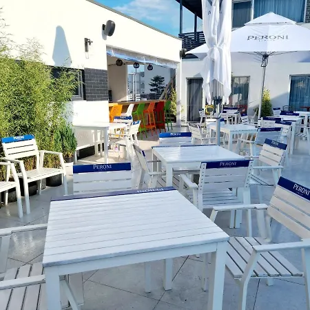 Bunga Bunga Mamaia Nord Vendégház Năvodari