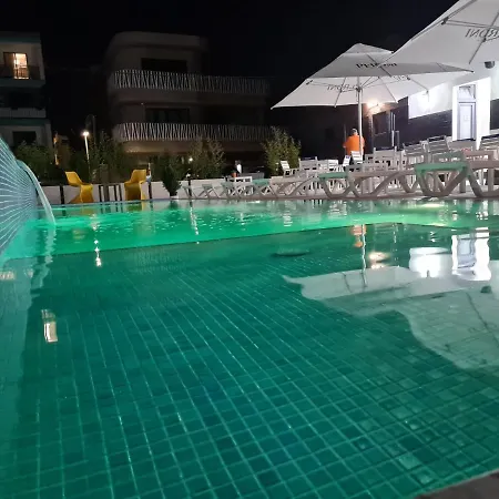 Bunga Bunga Mamaia Nord 3* Năvodari