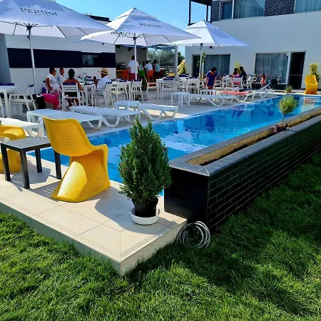 Bunga Bunga Mamaia Nord Gasthof 3*