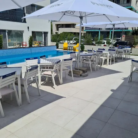 Bunga Bunga Mamaia Nord Guest house