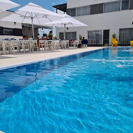 Bunga Bunga Mamaia Nord Pensión