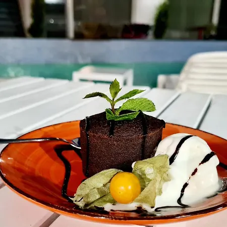 Bunga Bunga Mamaia Nord