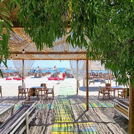 Bunga Bunga Mamaia Nord Pensionat