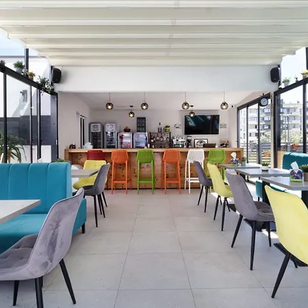 Guest house Bunga Bunga Mamaia Nord 3*