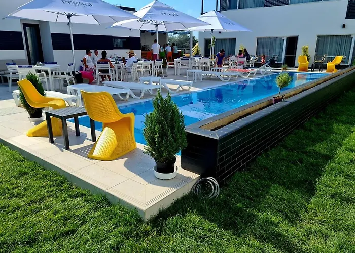 Bunga Bunga Mamaia Nord Guest house 3*