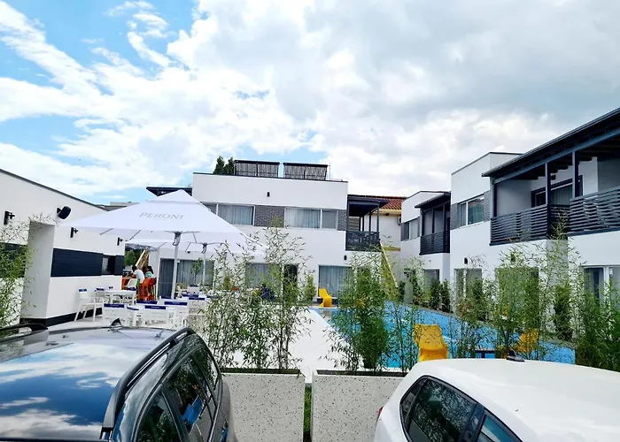 Bunga Bunga Mamaia Nord 3*