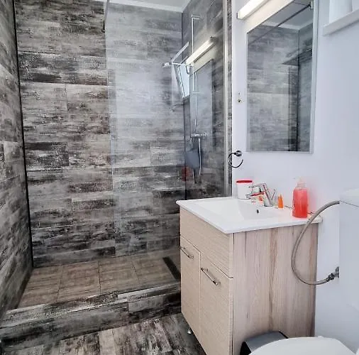 Guest house Bunga Bunga Mamaia Nord 3*